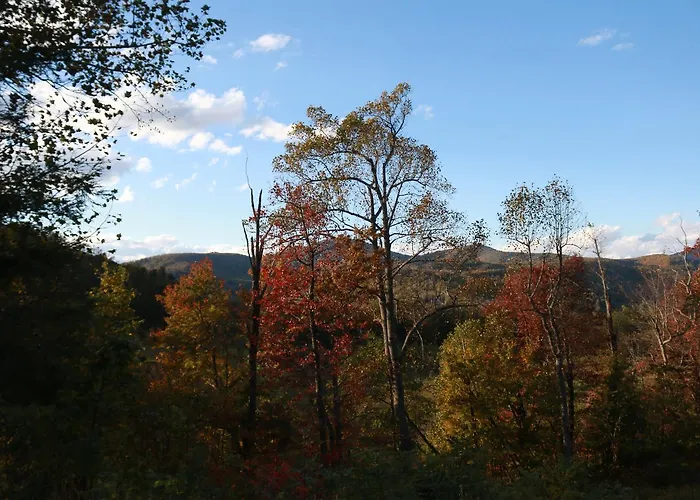 Riverside Lodge At Chimney Rock