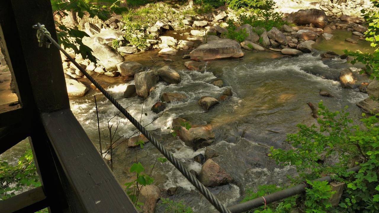Riverside At 2*