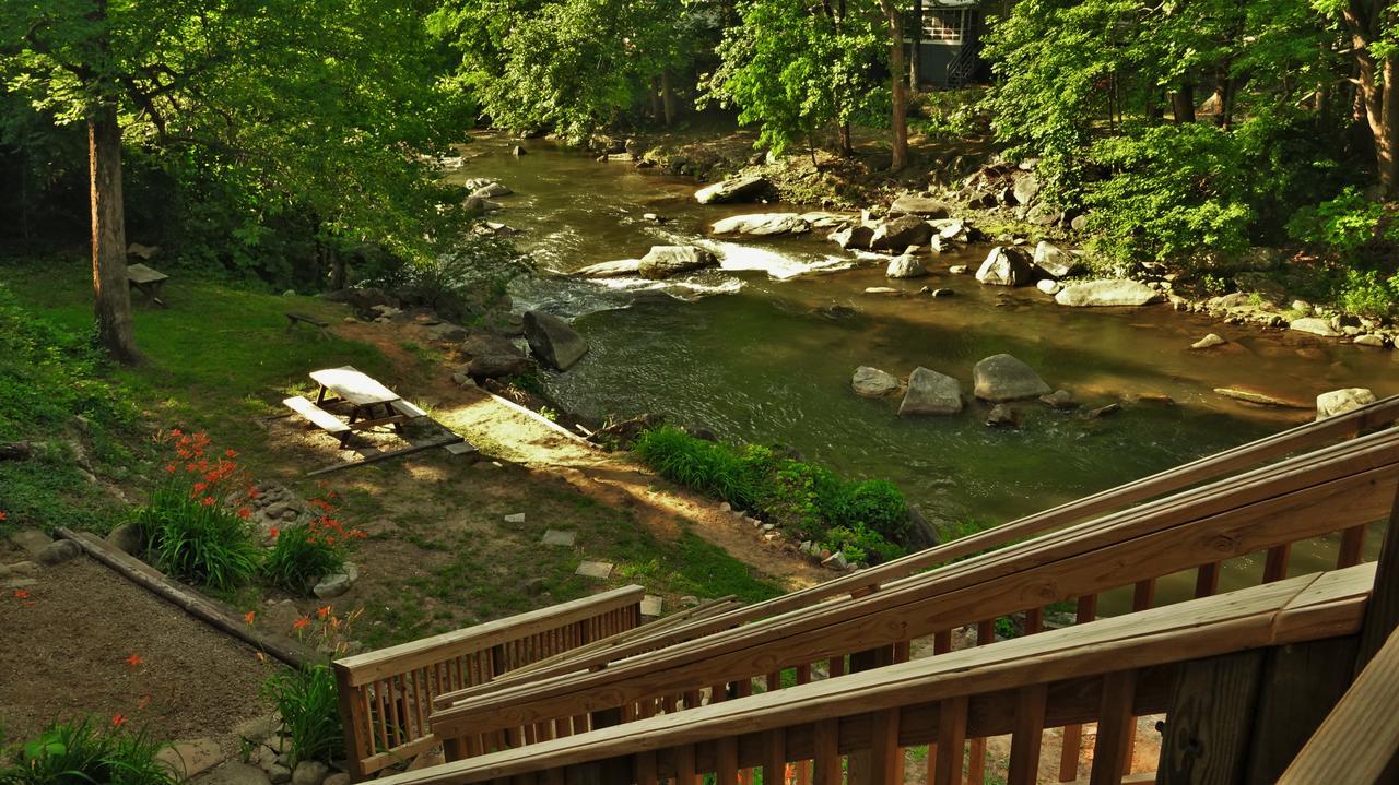 Riverside At 2*