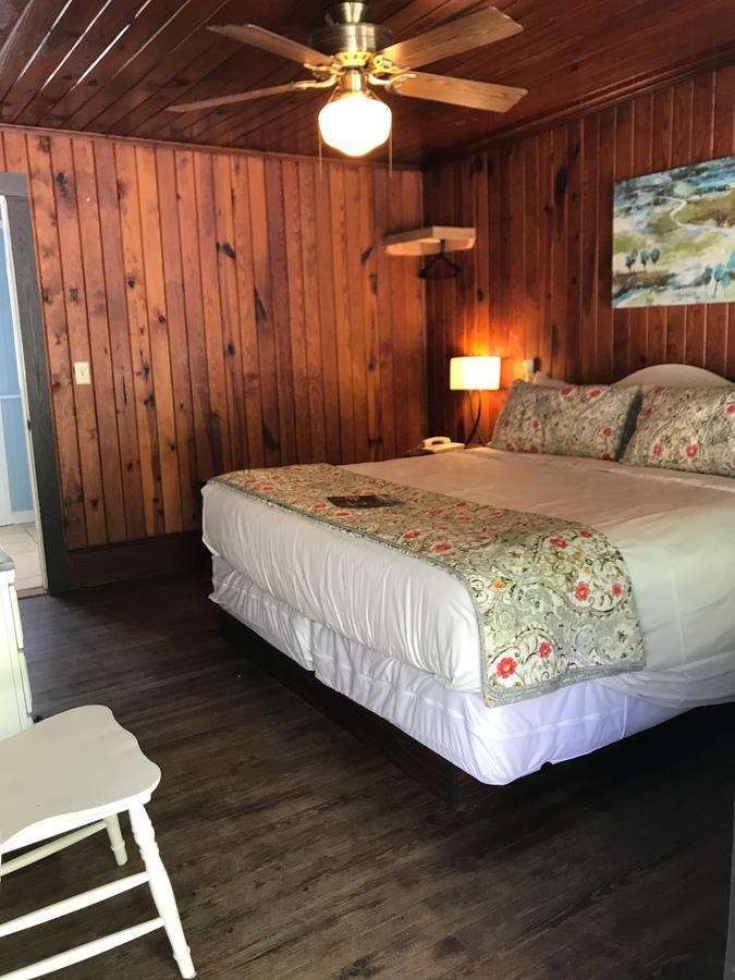 Motel Riverside At